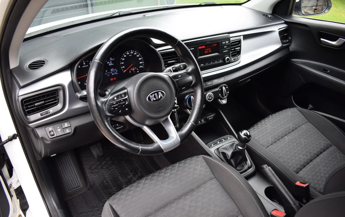 Kia Rio cena 38000 przebieg: 90000, rok produkcji 2017 z Radłów małe 631